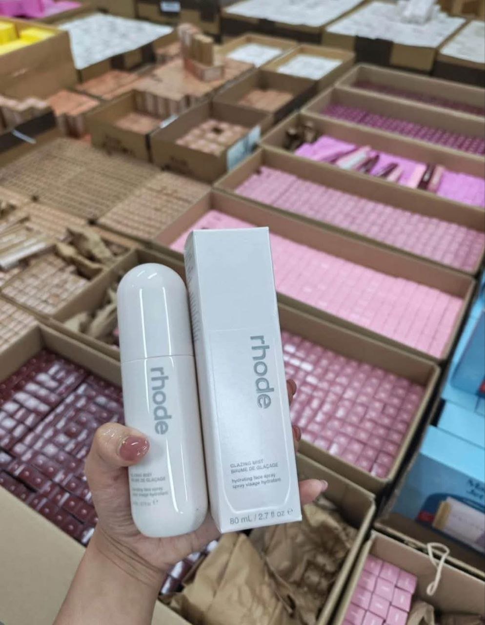 π RHODE COSMETICS PALLET VIRAL BEAUTY BESTSELLERS - Image 3